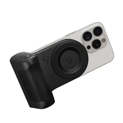 Energea MAGEAR MAGCAM GRIP, BLUETOOTH MOBILE CAMERA GRIP WITH POWERBANK, 5000MAH - BLACK